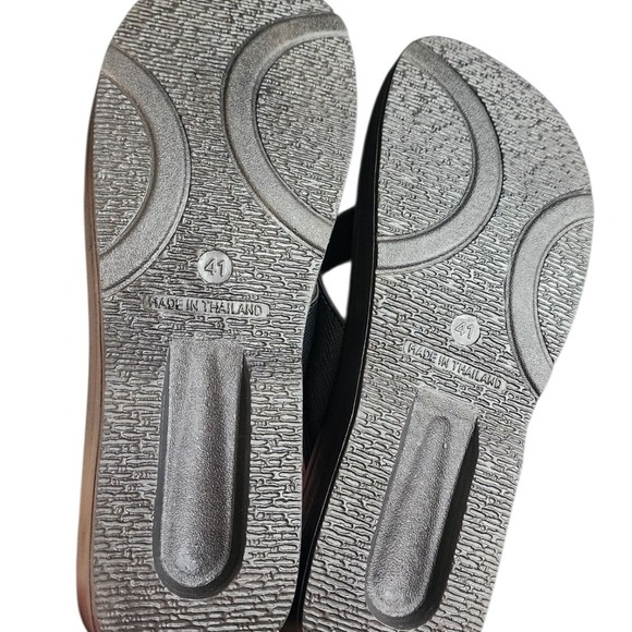 Aerothotic‎ Women's Flip Flops Comfort Thong Sandals Footbed Black Silver - Picture 3 of 4